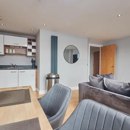 King Penthouse View&free Parking! Διαμέρισμα