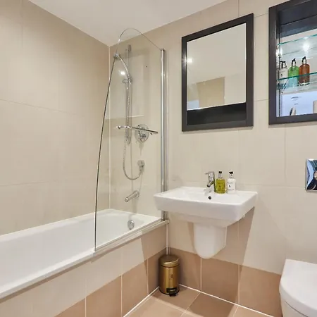 King Penthouse View&free Parking! Διαμέρισμα *