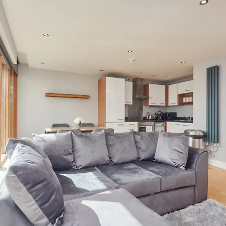 Διαμέρισμα King Penthouse View&free Parking! Λιντς